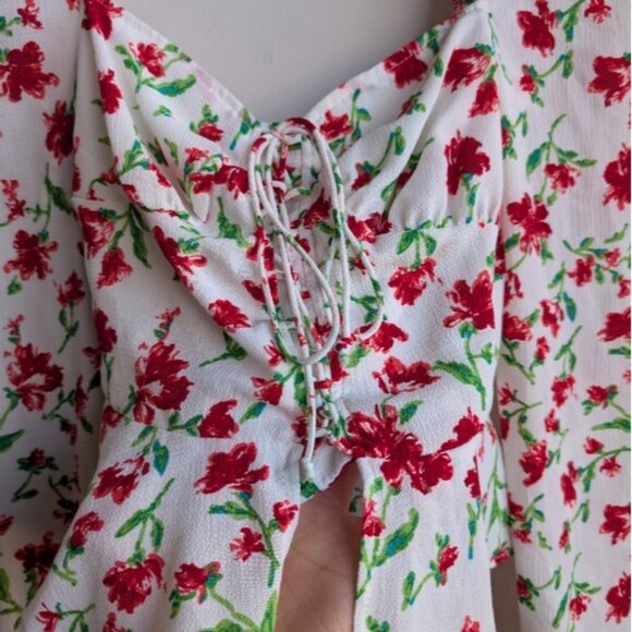 Misguided Square Neck Floral Lace Up Long Sleeve Blouse Top - Picture 4 of 6